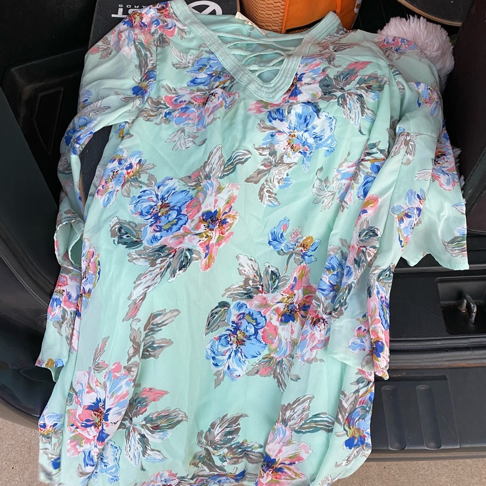 Midi flower dress with frilled arms